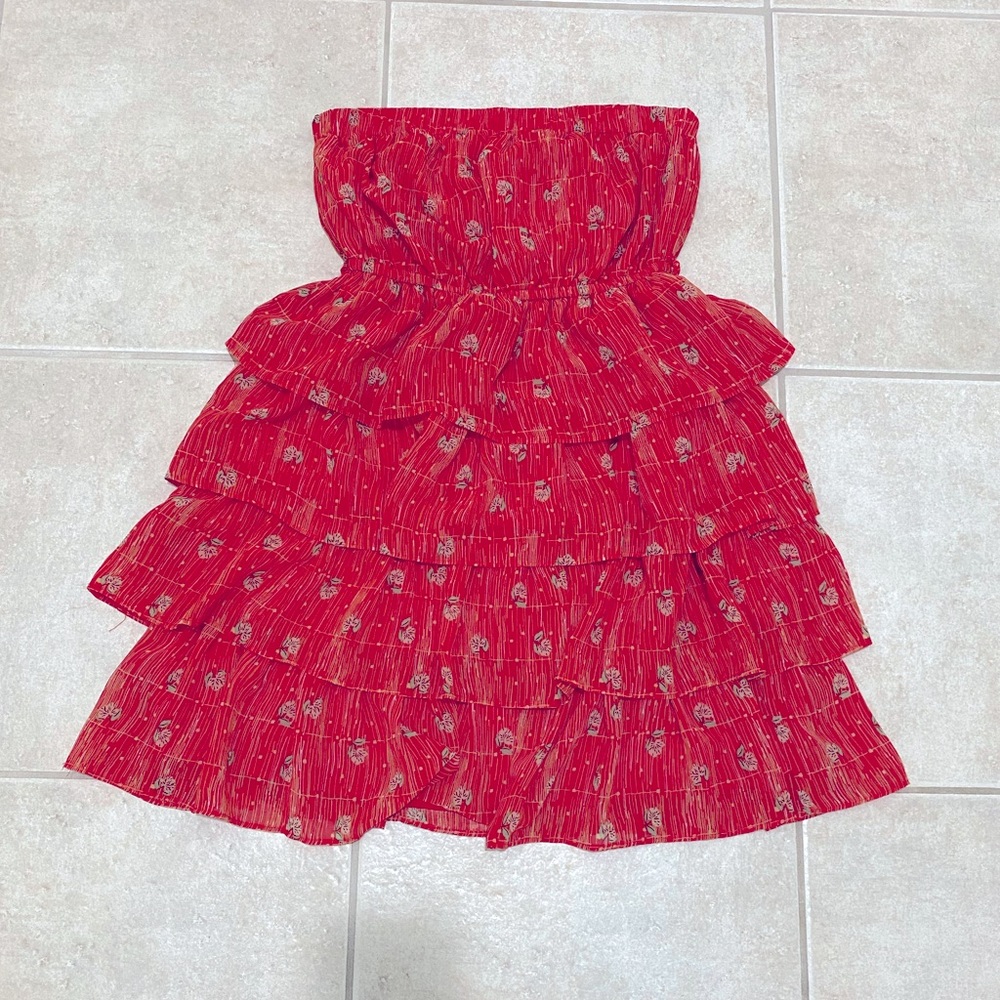 Vintage XXI Red Strapless Floral Tiered Ruffle Dress - Size S